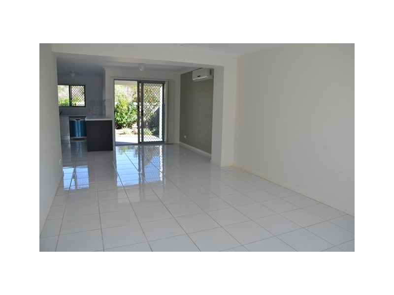 Pacific Pines QLD 4211