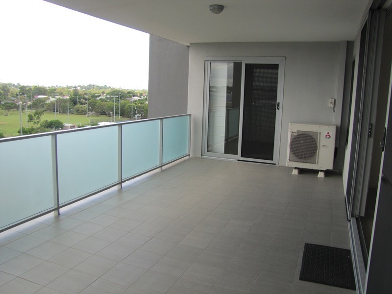 23 Playfield Street, Chermside QLD 4032