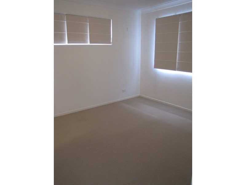 23 Playfield Street, Chermside QLD 4032