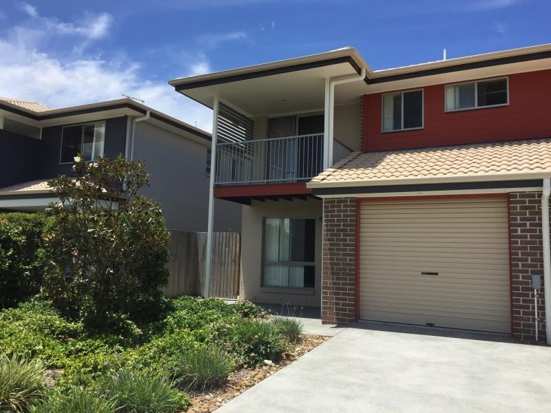 Pacific Pines QLD 4211