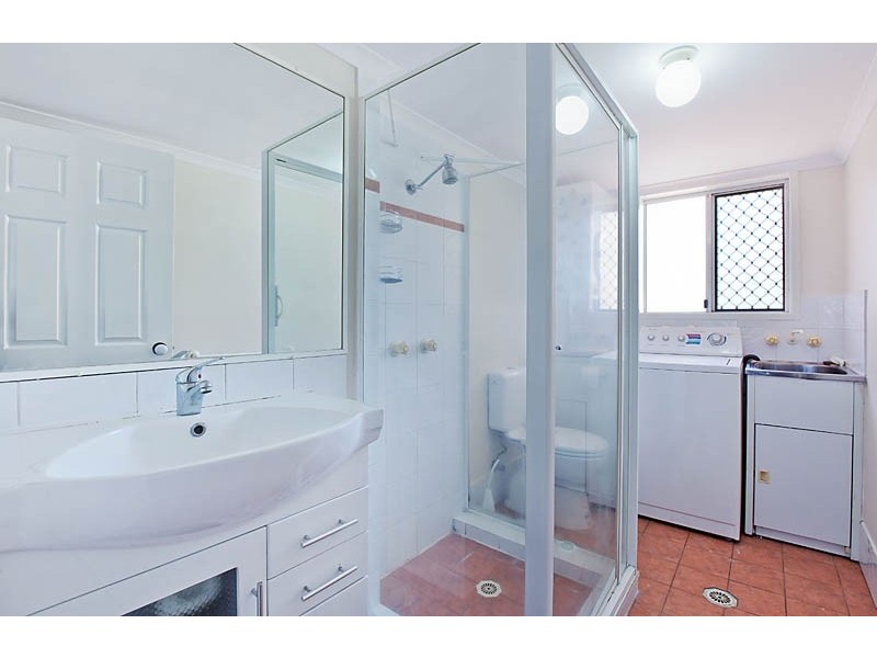 12/3-5 Anembo St, Chevron Island, Surfers Paradise QLD 4217