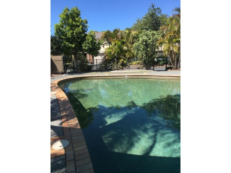 28/2 Koala Town Road, Upper Coomera QLD 4209