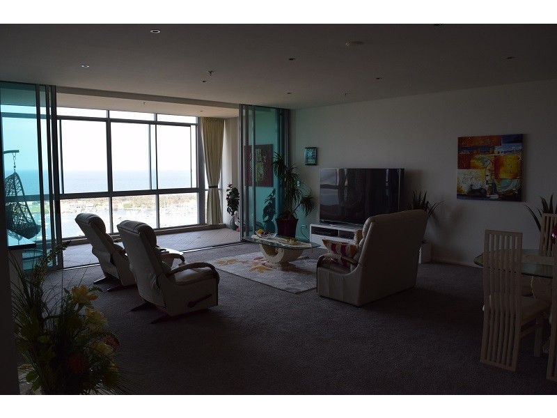 30/1 Como Crescent, Southport QLD 4215