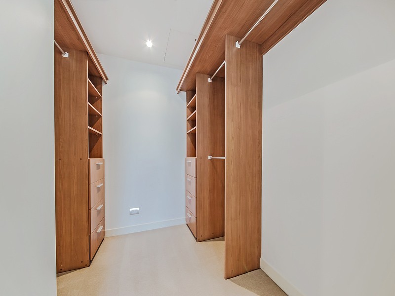 205 Coronation Drive,, Milton QLD 4064