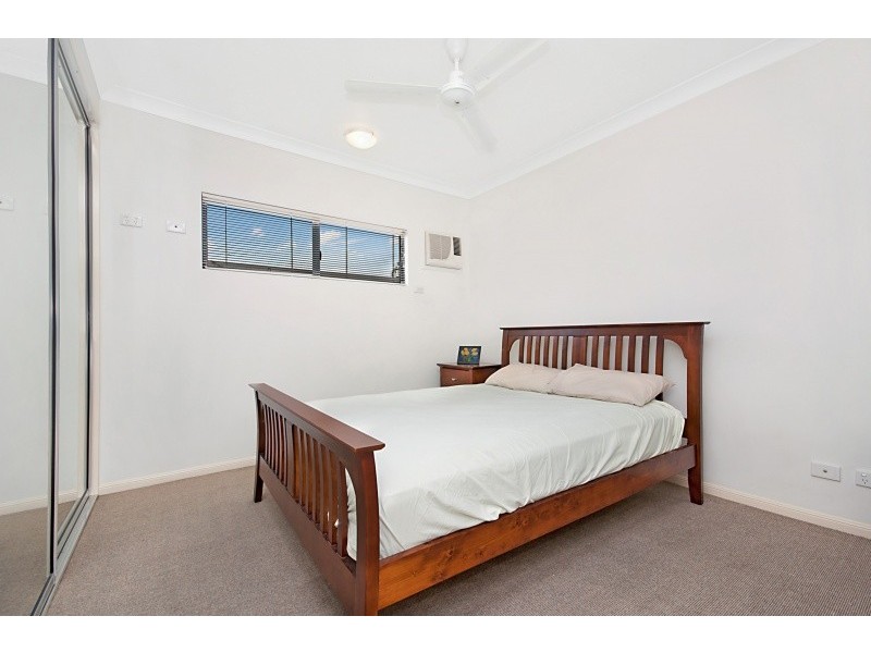 4/44 Pease street, Manoora QLD 4870