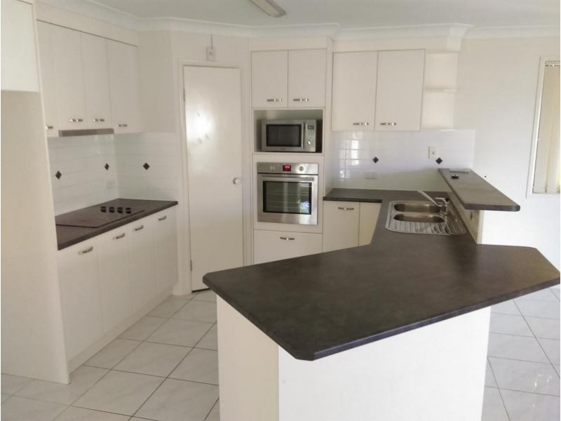 31 Samuel St, Calamvale QLD 4116