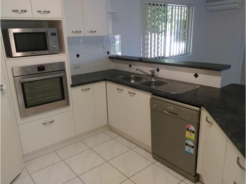 31 Samuel St, Calamvale QLD 4116