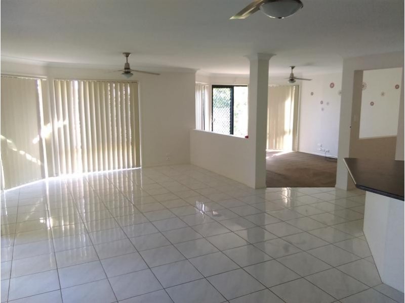 31 Samuel St, Calamvale QLD 4116