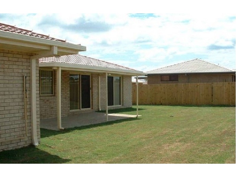 28 Banksia Drive, Raceview QLD 4305