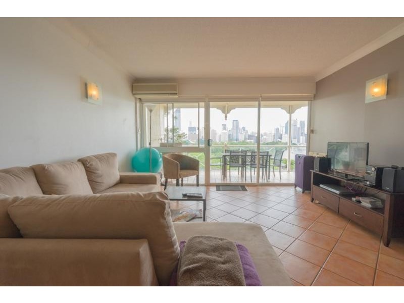 52/236 River Terrace, Kangaroo Point QLD 4169