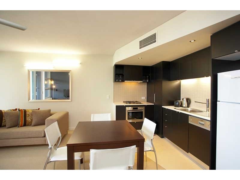 1425/40 Merrivale Street, South Brisbane QLD 4101