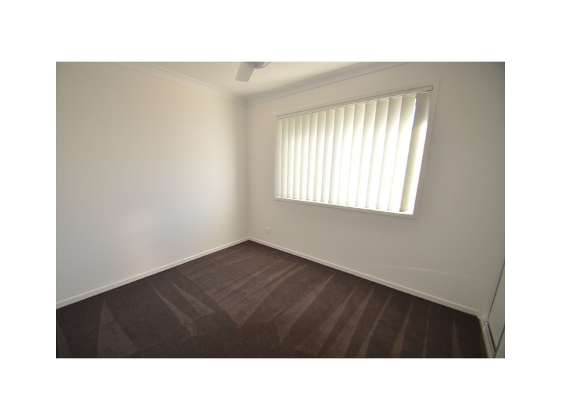 Pacific Pines QLD 4211