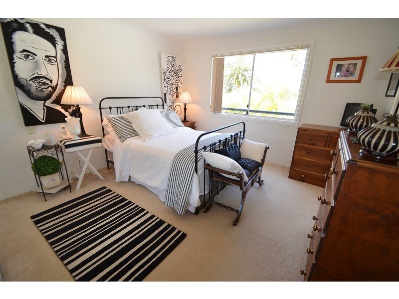 27/100 Cotlew St East, Southport QLD 4215