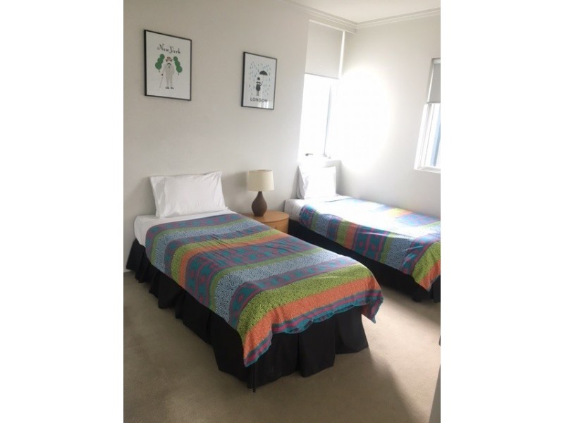 8/89 Lambert St, Kangaroo Point QLD 4169