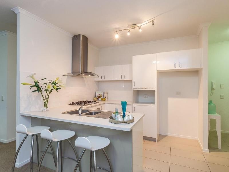 30 Riverview Terrace, Indooroopilly QLD 4068