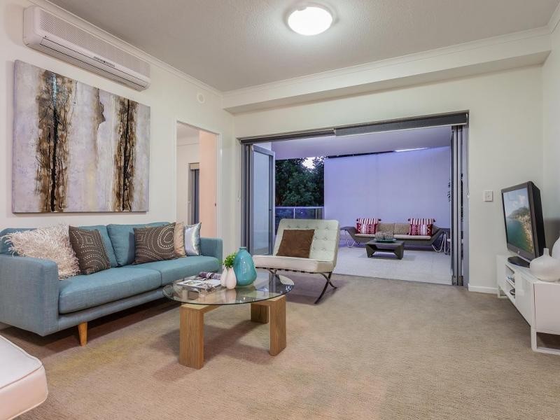 30 Riverview Terrace, Indooroopilly QLD 4068