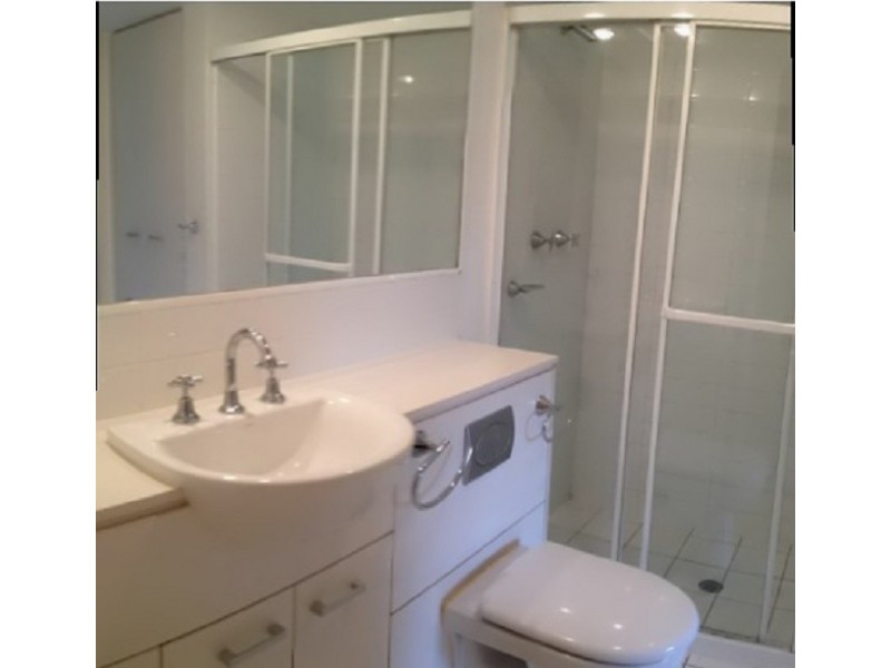 S16/8 Cordelia st, South Brisbane QLD 4101