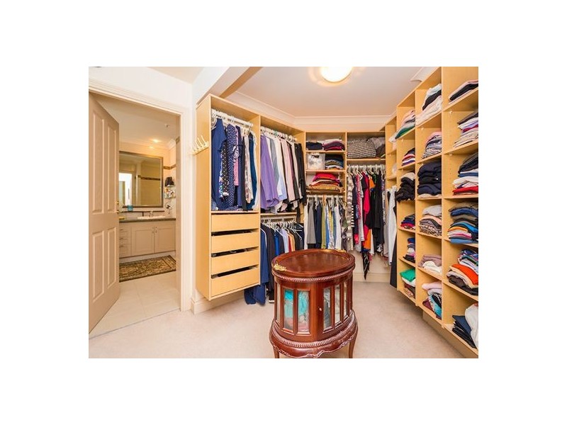 96/100 Old Burleigh Road, Broadbeach QLD 4218