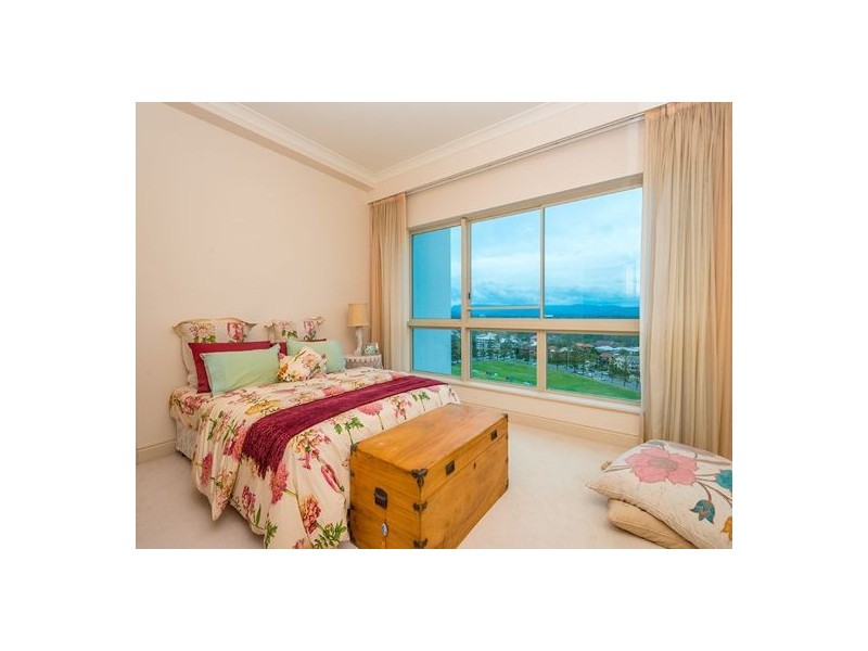 96/100 Old Burleigh Road, Broadbeach QLD 4218