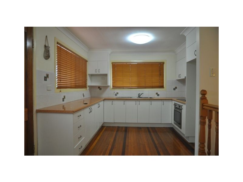12 Horizon Drive, Jamboree Heights QLD 4074