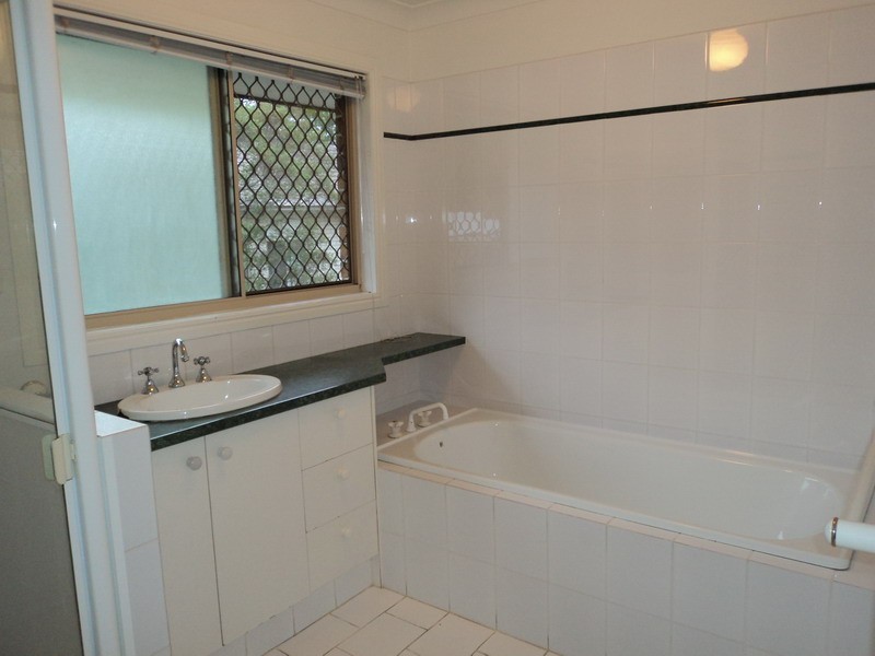 29 Trinty Place, Robina QLD 4226