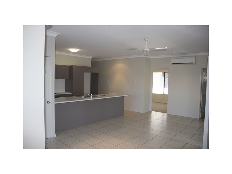 72 Lemongrass Lane, Kirwan QLD 4817