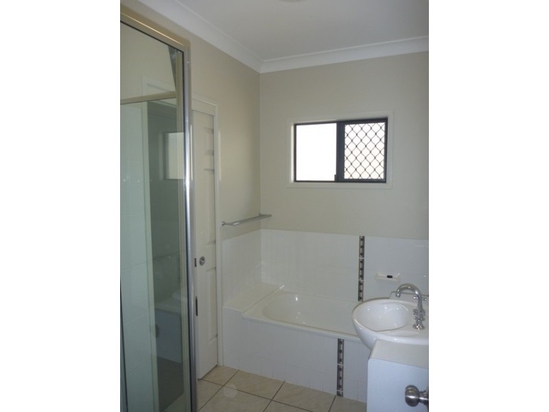 72 Lemongrass Lane, Kirwan QLD 4817