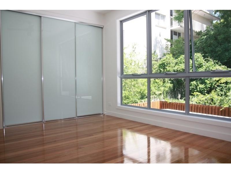 38 Middle Street, Highgate Hill QLD 4101