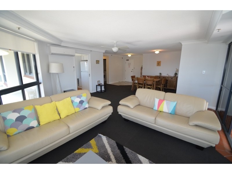 73/15 Victoria Ave, Broadbeach QLD 4218