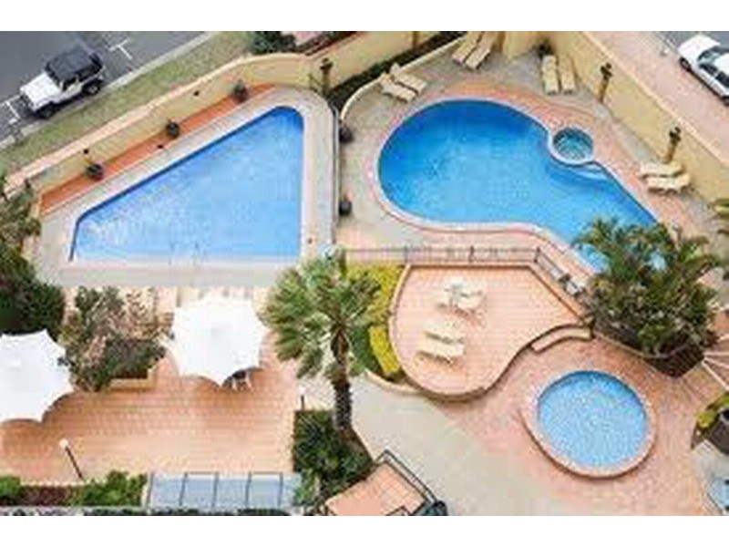 18E/5 Clifford Street, Surfers Paradise QLD 4217