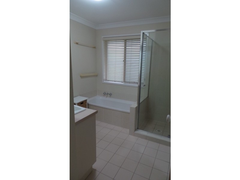 A/757 Ashmore Road, Ashmore QLD 4214