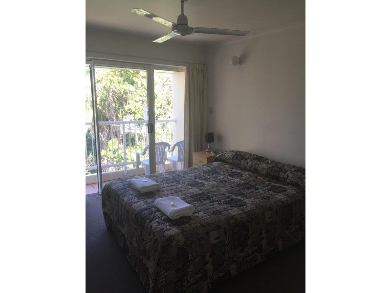 64/16 Crescent Avenue, Mermaid Beach QLD 4218