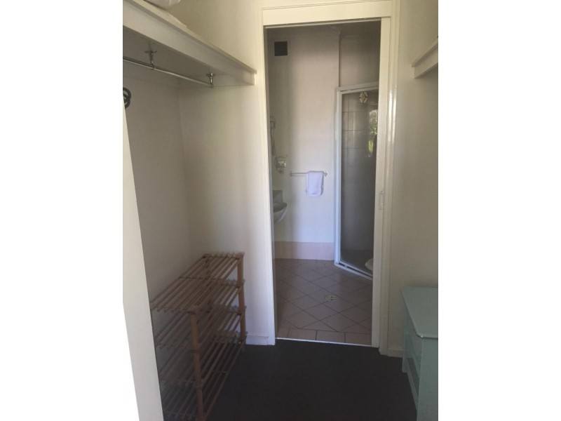 64/16 Crescent Avenue, Mermaid Beach QLD 4218