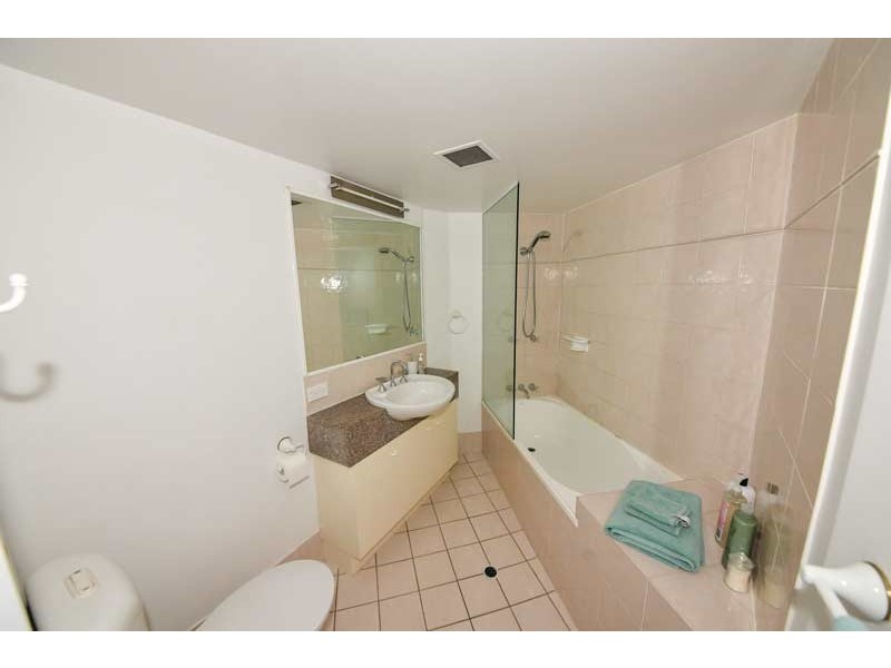 8/236 River Terrace, Kangaroo Point QLD 4169