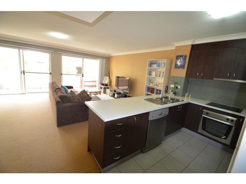 1107/33 Clark St, Biggera Waters QLD 4216