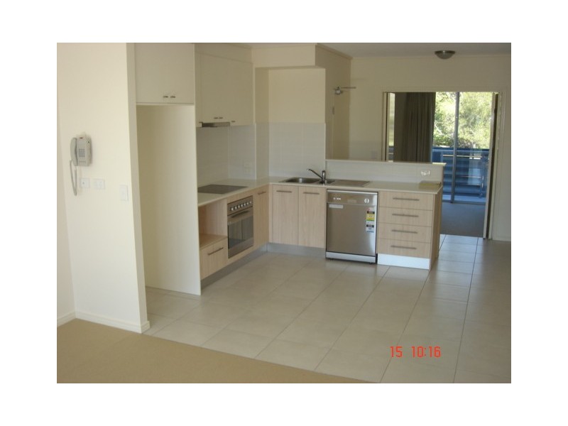 63/68 Pulgul Street, Urangan QLD 4655
