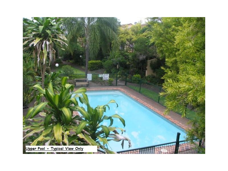 111 Markeri Street, Mermaid Waters QLD 4218