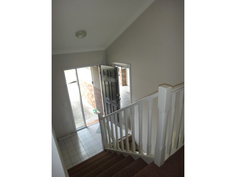 B/757 Ashmore Road, Ashmore QLD 4214