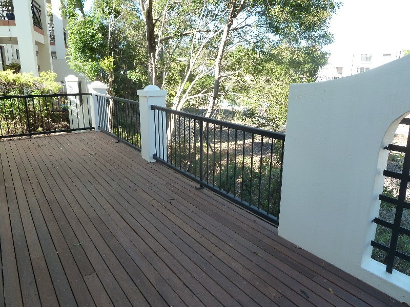 21/22-34 Glenside Drive, Robina QLD 4226