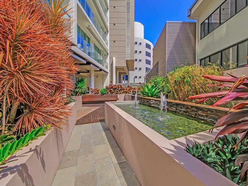 205 Coronation Drive,, Milton QLD 4064