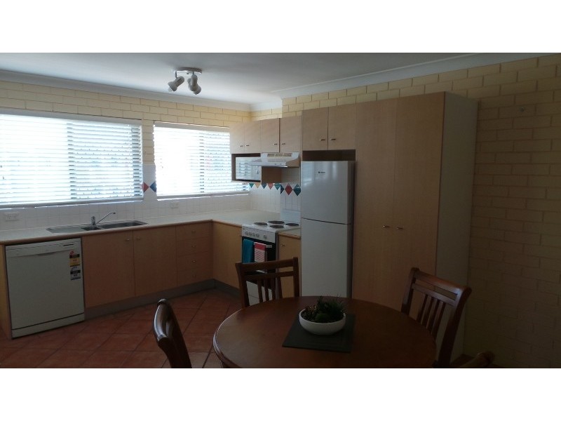 312/132 Marine Parade, Southport QLD 4215