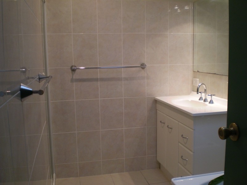 5/601 Pine Ridge Road., Biggera Waters QLD 4216