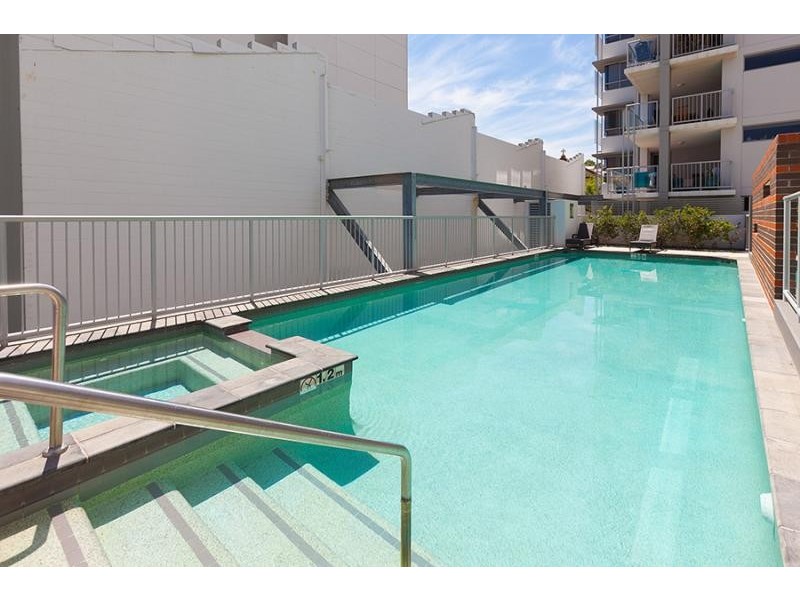 S06/8 Cordelia st, South Brisbane QLD 4101