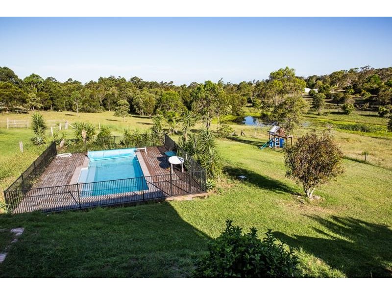 2 Banjo Patterson Drive, Ocean View QLD 4521