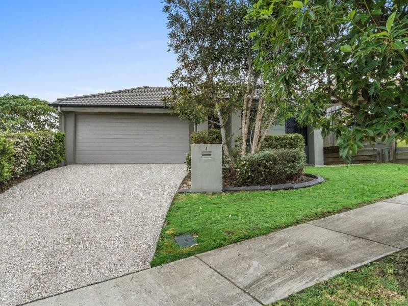 8 Wimbledon Street, Springfield Lakes QLD 4300