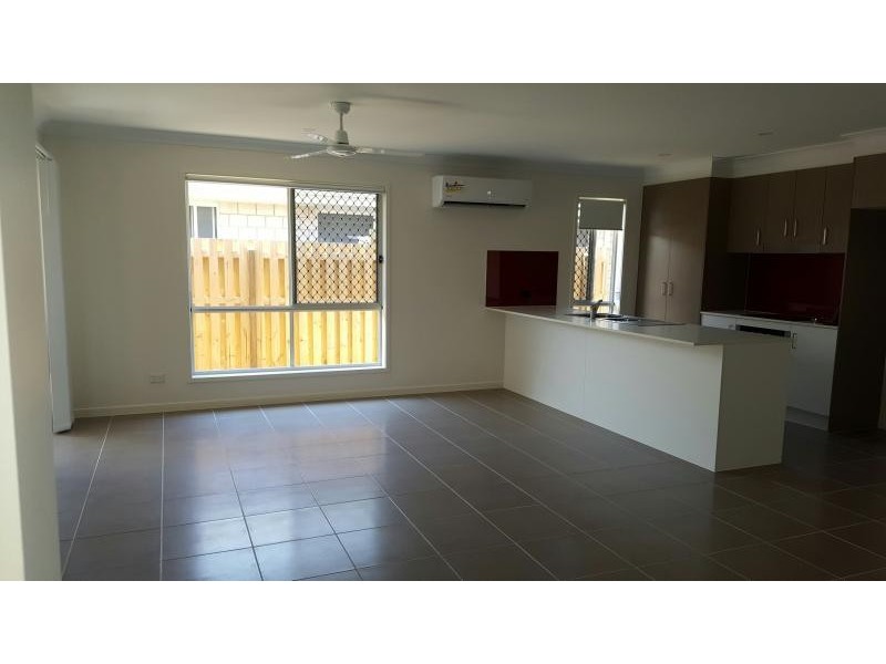 * Dixon Drive, Pimpama QLD 4209