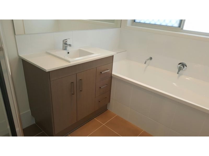 * Dixon Drive, Pimpama QLD 4209