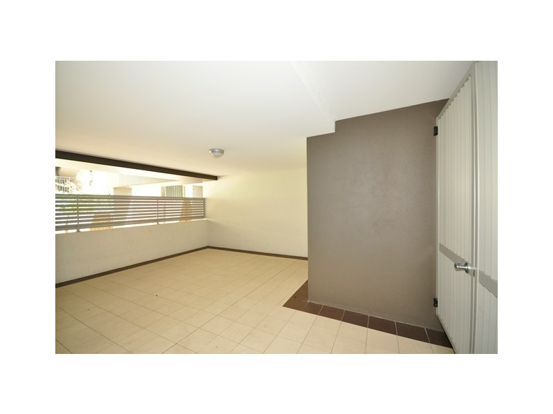 8/27 School Street., Kelvin Grove QLD 4059