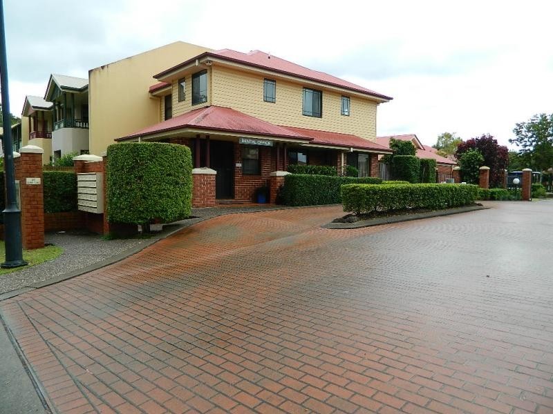 15/18 Tallebudgeera Creek Rd,, Burleigh Heads QLD 4220