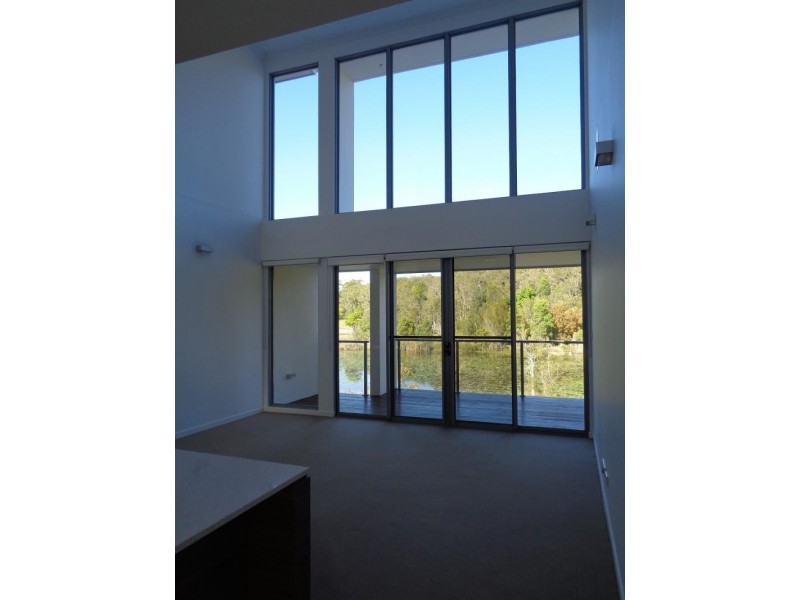 29-49 Varsity Parade, Varsity Lakes QLD 4227